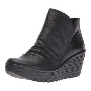 Fly London YIP Black Leather Platform Ankle Boots Size 8- EU 39